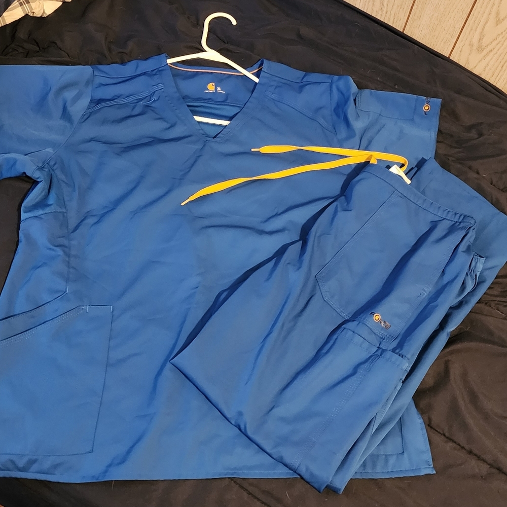 Carhartt women's force medical scrubs v neck top & pants both size XL royal blue